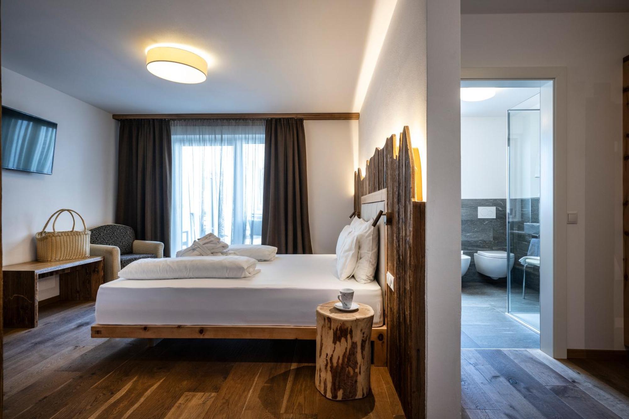 Hotel Schmung Альпе-ди-Сьюзи Экстерьер фото